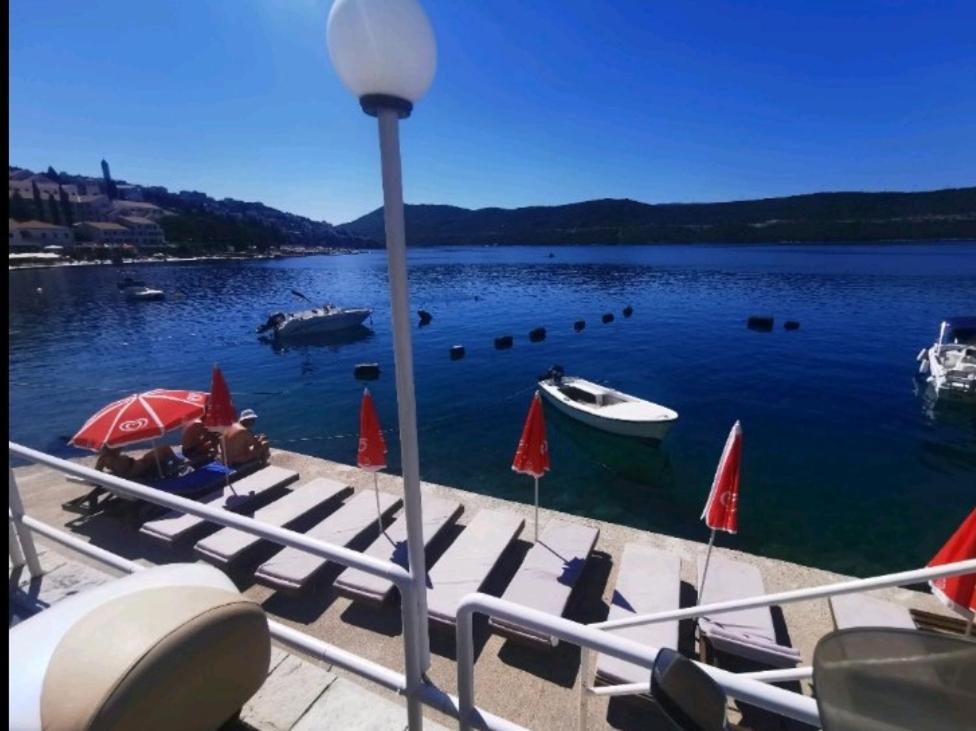 Apartmani Lezenic M Neum Exterior photo